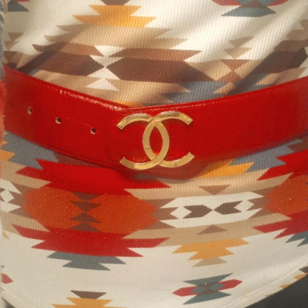 Vintage red leather C peg closure waist belt
